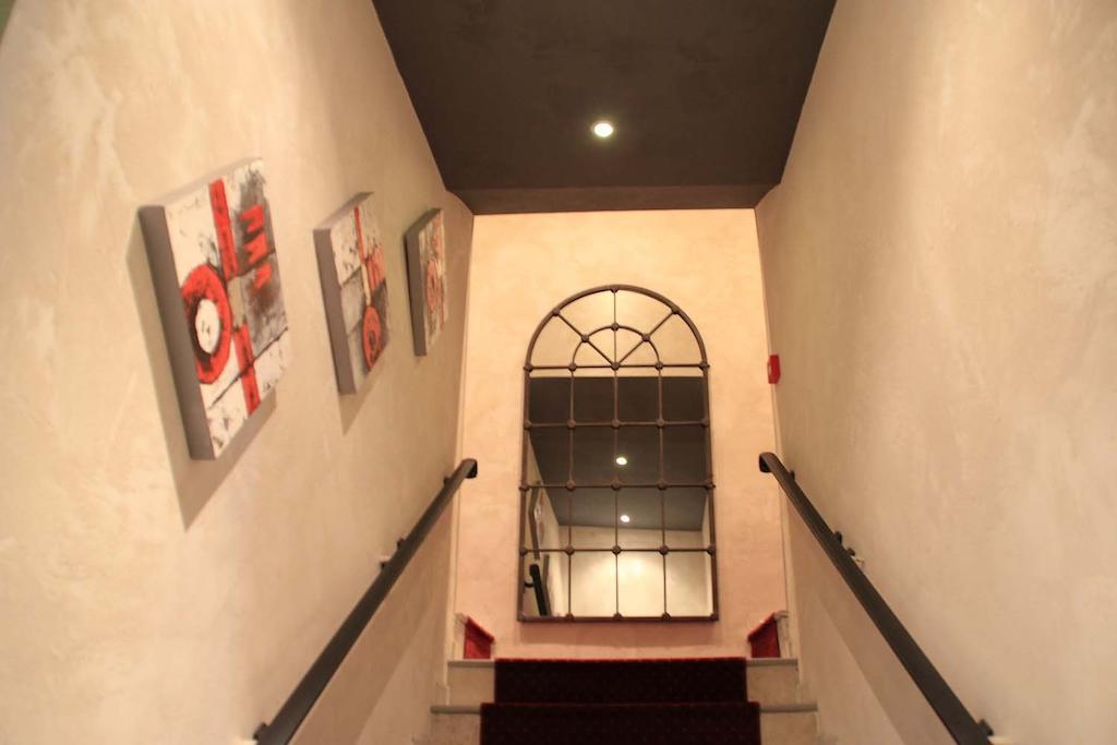 Auberge De Bonpas Logis De France Hotel อาวีญง ภายนอก รูปภาพ
