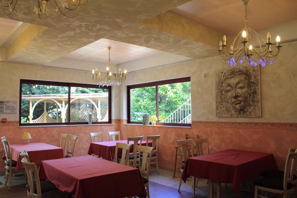 Auberge De Bonpas Logis De France Hotel อาวีญง ภายนอก รูปภาพ